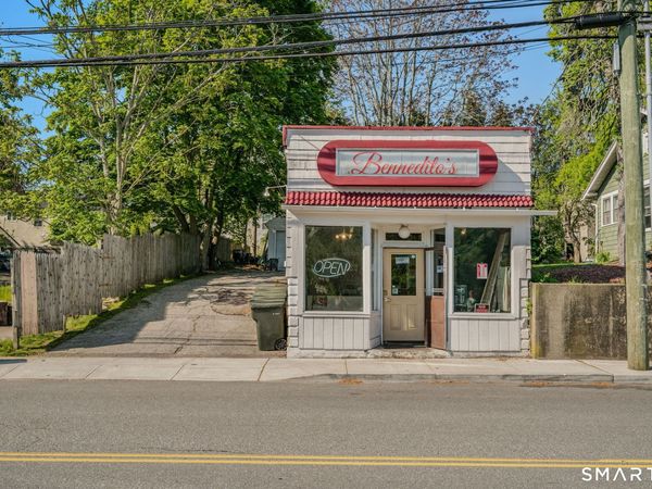 231 Poquonnock , Groton, CT 06340