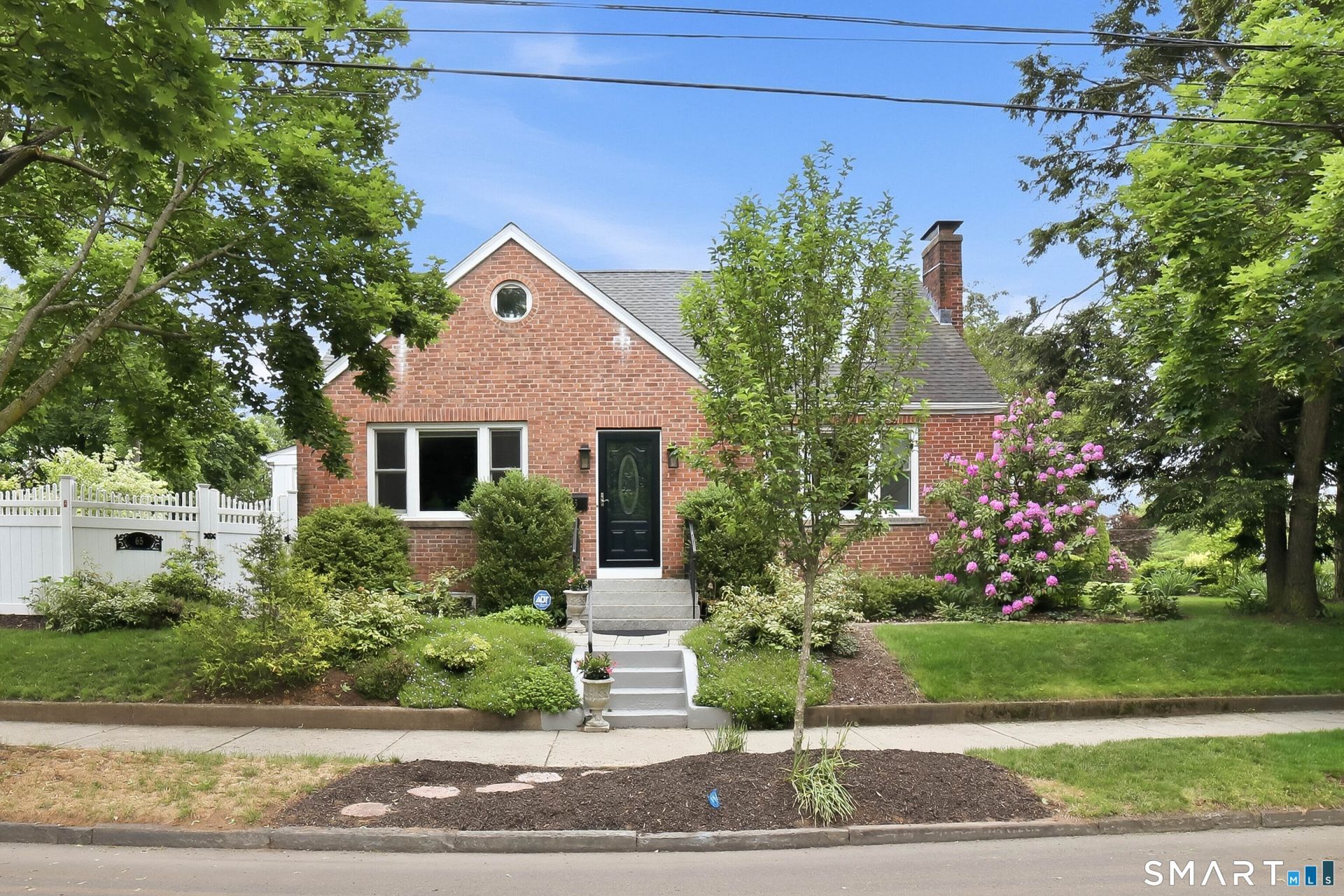 65 West Park, New Haven, CT 06511 Main Photo
