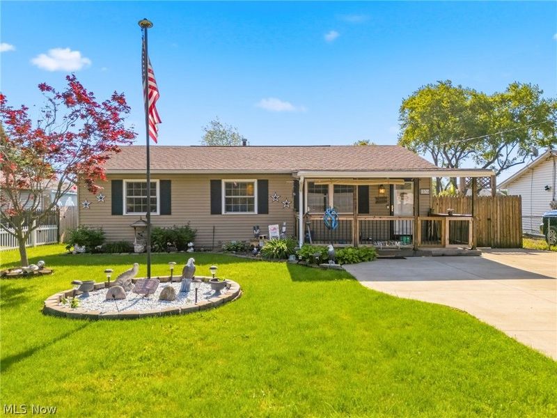2534 Bollinger Avenue NE, Canton, OH 44705 Photo 1