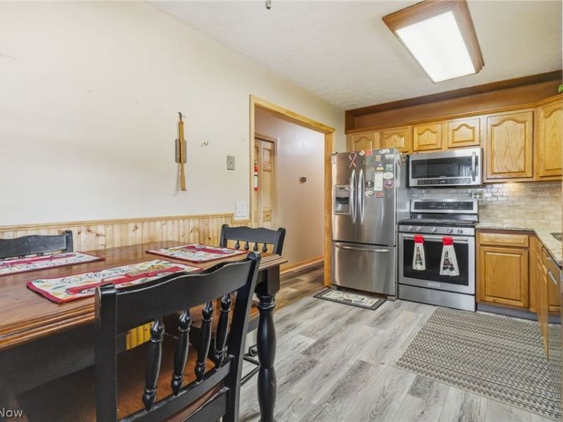2534 Bollinger Avenue NE, Canton, OH 44705 Photo 10