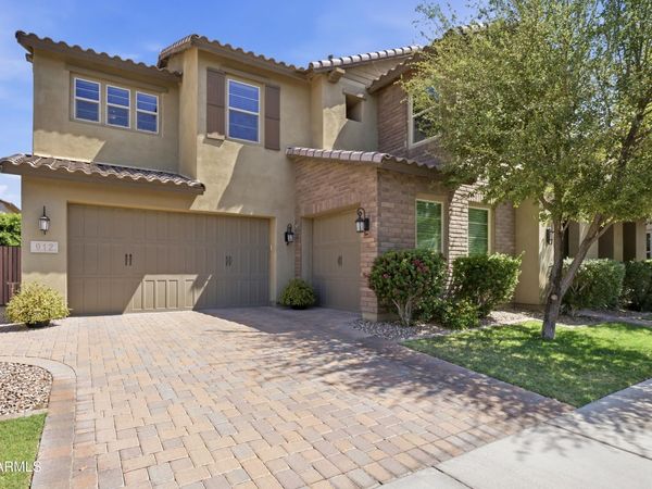 912 W KAIBAB Drive, Chandler, AZ 85248