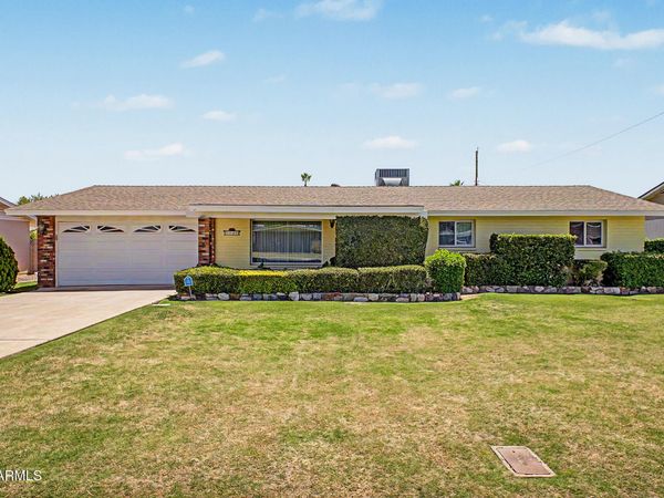 3121 W AUGUSTA Avenue, Phoenix, AZ 85051