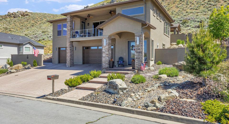 2183 Canterbury Lane, Carson City, NV 89703 Photo