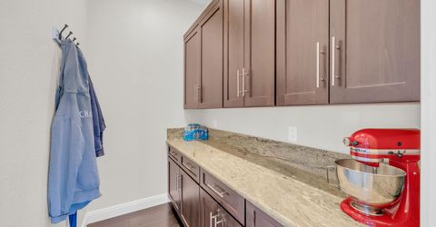 2183 Canterbury Lane, Carson City, NV 89703 Photo