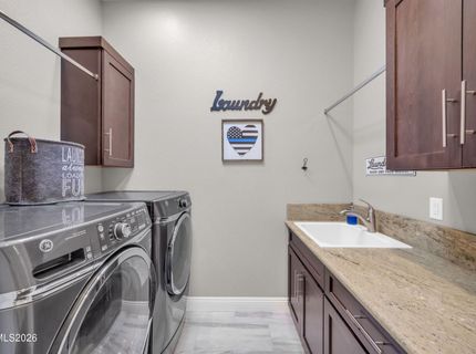 2183 Canterbury Lane, Carson City, NV 89703 Photo