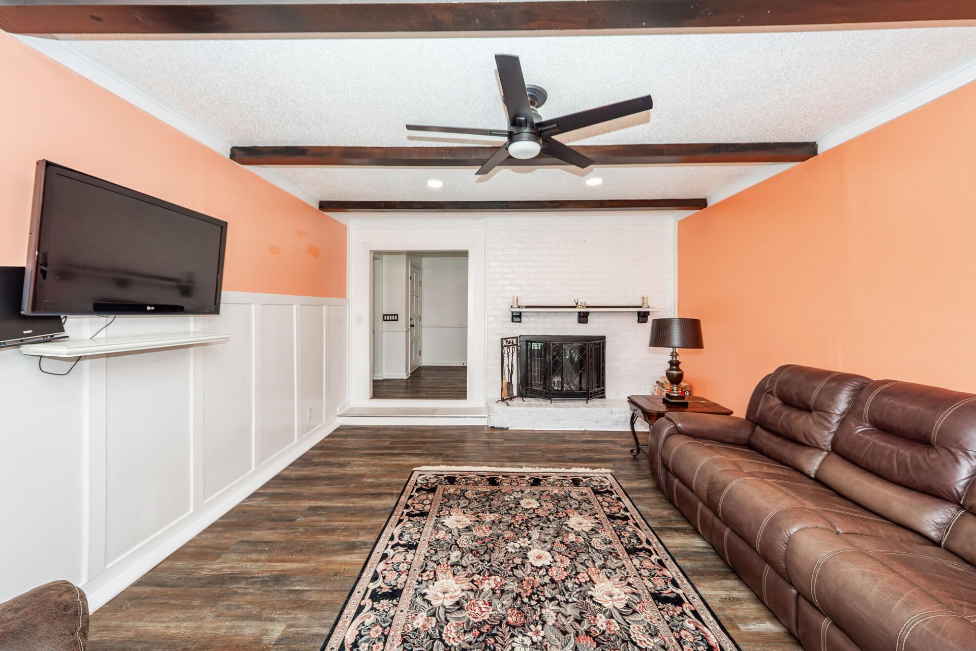 313 Fairington Drive Photo 13