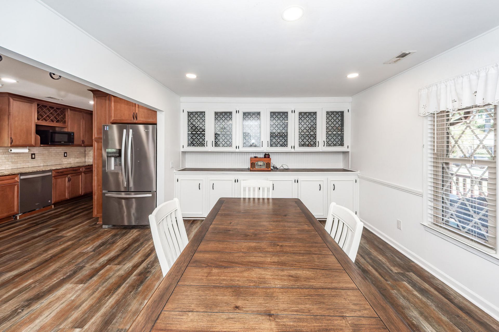 313 Fairington Drive Photo 15