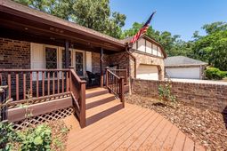 313 Fairington Drive photo 4