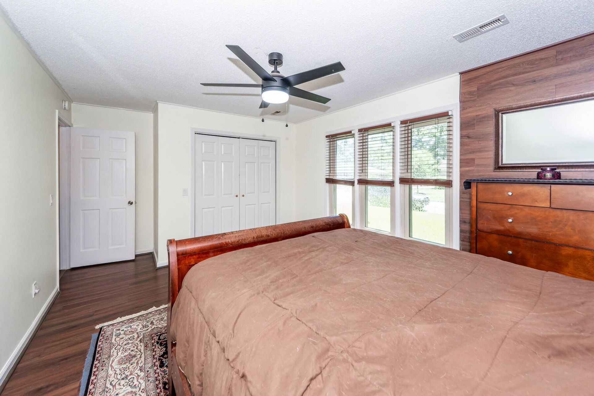 313 Fairington Drive Photo 31