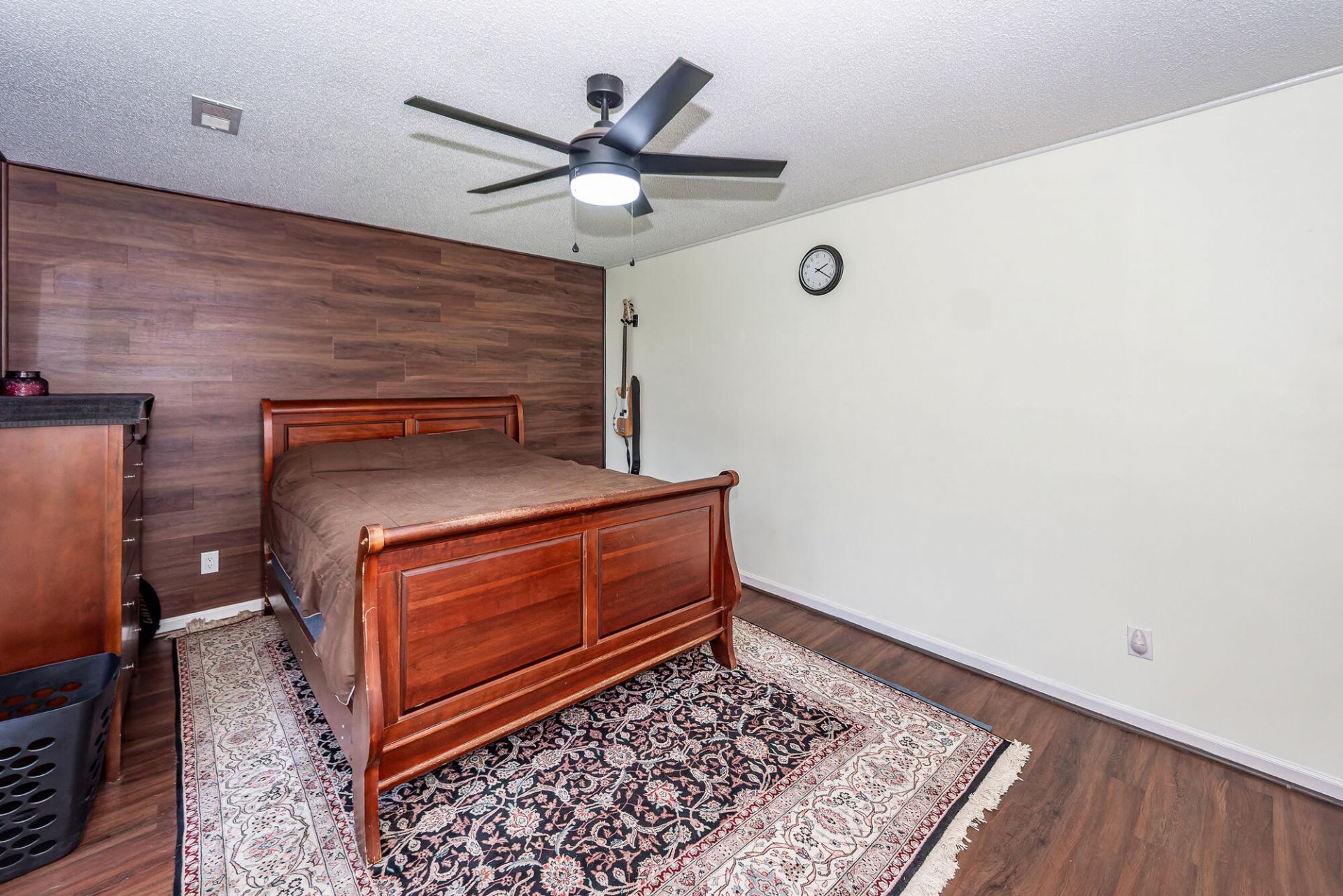 313 Fairington Drive Photo 32