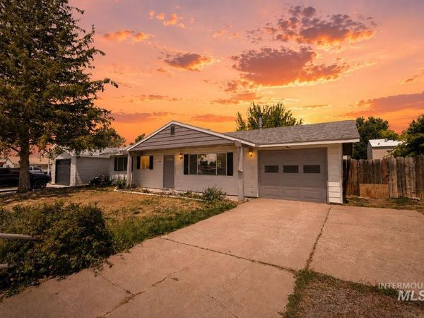 906 19th Avenue East, Jerome, ID 83338