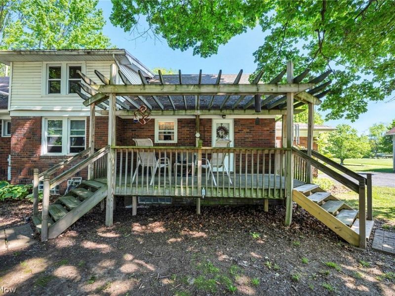 1539 Greensburg Road, Uniontown, OH 44685 Photo 4