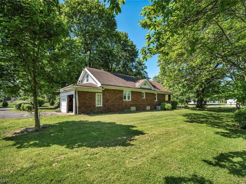 1539 Greensburg Road, Uniontown, OH 44685 Photo 47
