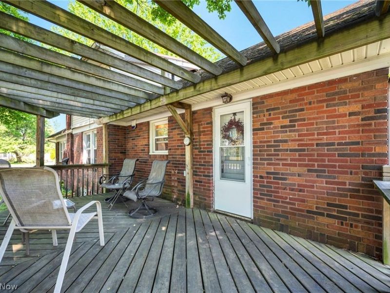 1539 Greensburg Road, Uniontown, OH 44685 Photo 5