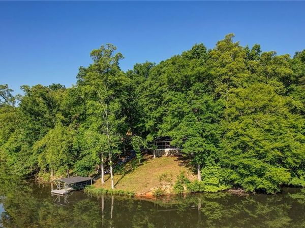 1036 Butter Road, Reidsville, NC 27320