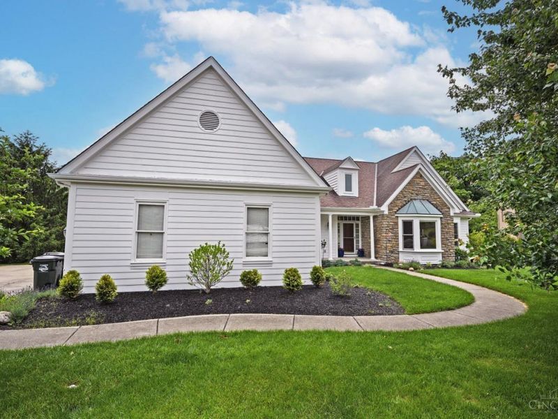 3130 Wolf Run Court, Anderson Twp, OH 45244 Photo 2