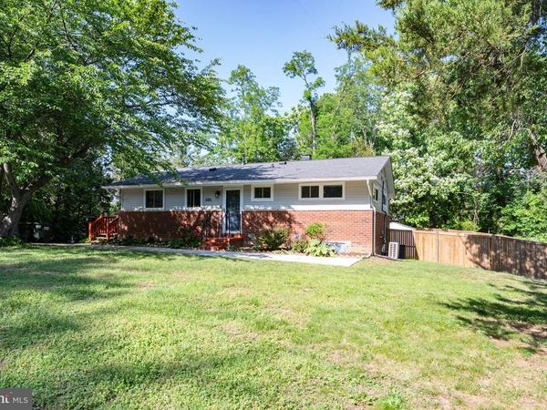 4401 ROUNDHILL ROAD , ALEXANDRIA, VA 22310