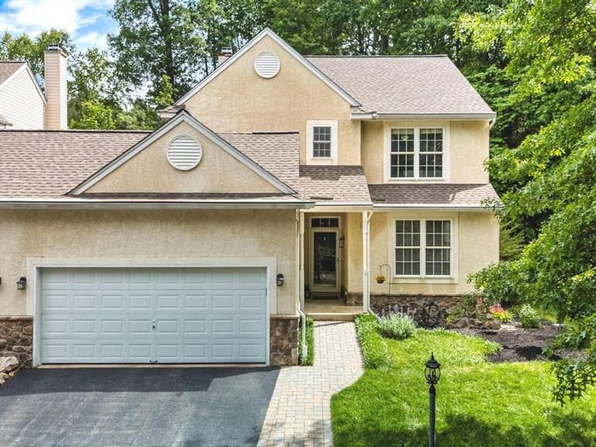 1011 Chiswell Drive, Downingtown, PA 19335 Main Photo
