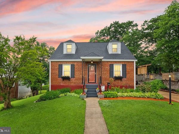 4010 74TH PLACE, HYATTSVILLE, MD 20784