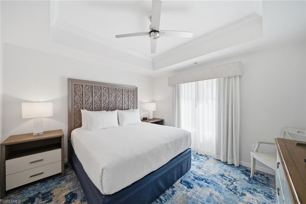 221 9th St S, Unit 206, Naples, FL 34102 Photo