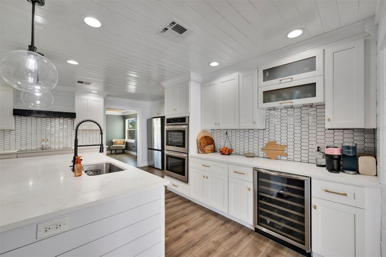 812 59th Street Nw, Bradenton, FL 34209 Photo