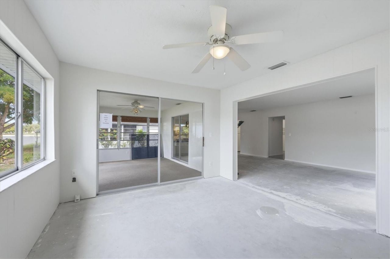 3960 Lakeside Road, Unit 156, Sarasota, FL 34232 Photo