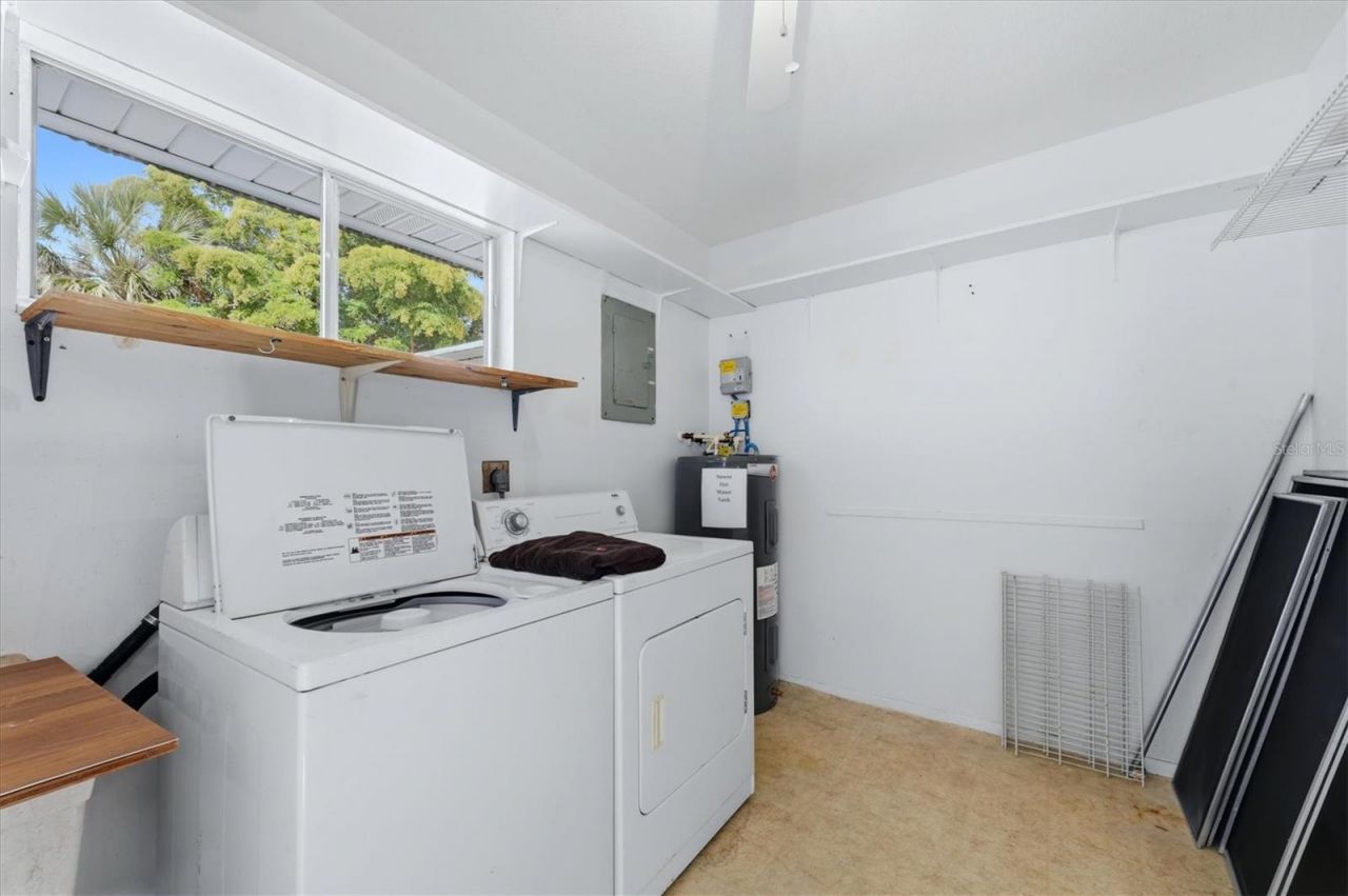 3960 Lakeside Road, Unit 156, Sarasota, FL 34232 Photo