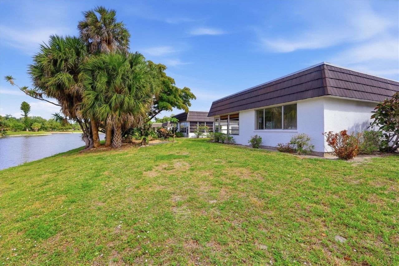 3960 Lakeside Road, Unit 156, Sarasota, FL 34232 Photo