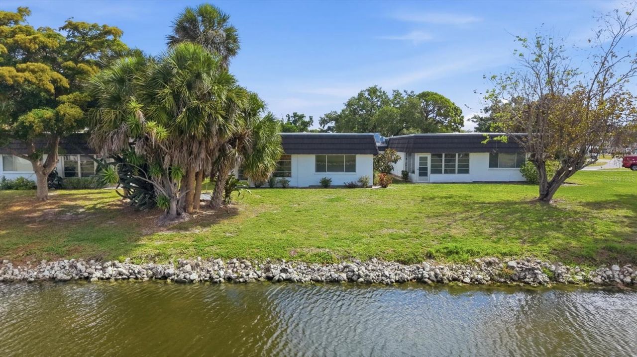 3960 Lakeside Road, Unit 156, Sarasota, FL 34232 Photo
