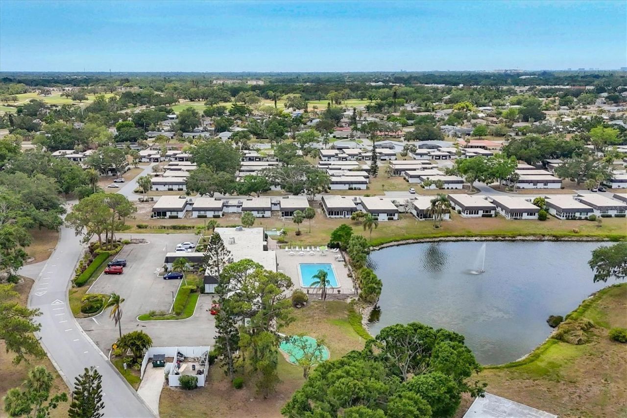 3960 Lakeside Road, Unit 156, Sarasota, FL 34232 Photo