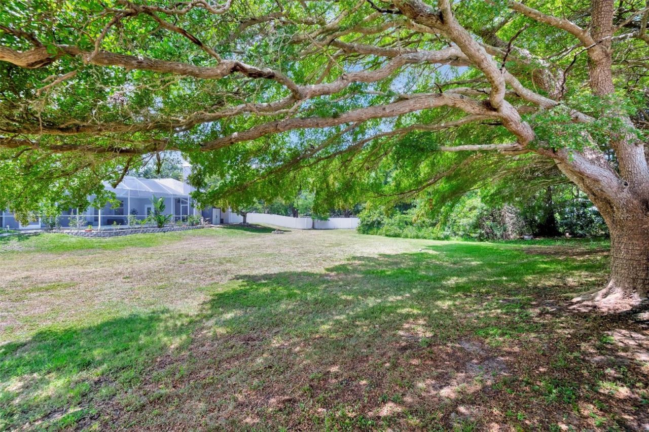 2309 45th Court W, Bradenton, FL 34209 Photo