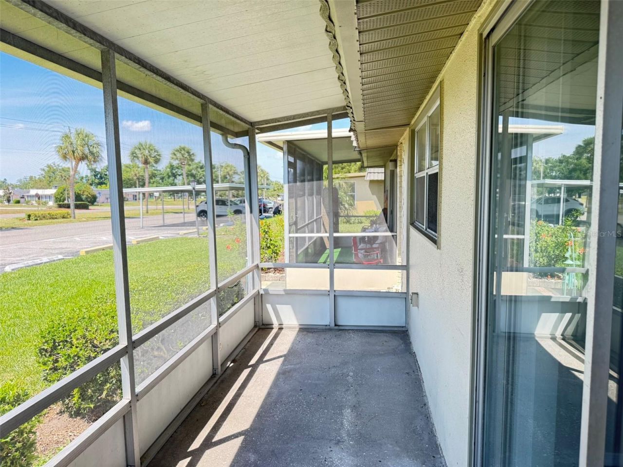 201 Kings Boulevard, Unit 5, Sun City Center, FL 33573 Photo