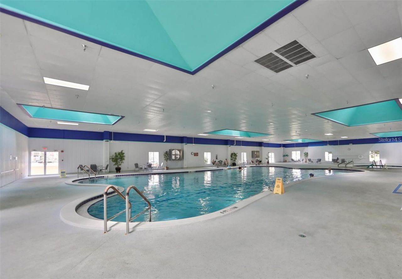 201 Kings Boulevard, Unit 5, Sun City Center, FL 33573 Photo
