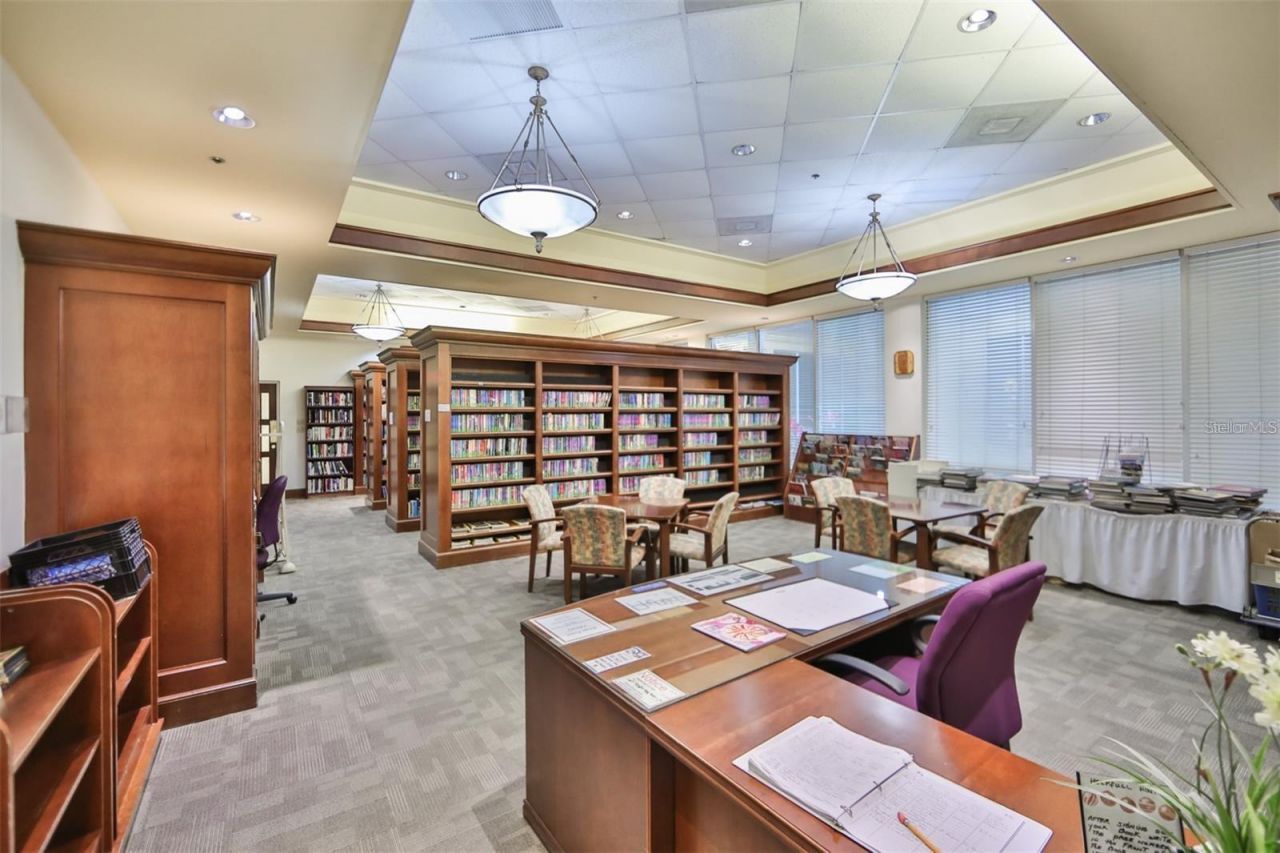 201 Kings Boulevard, Unit 5, Sun City Center, FL 33573 Photo