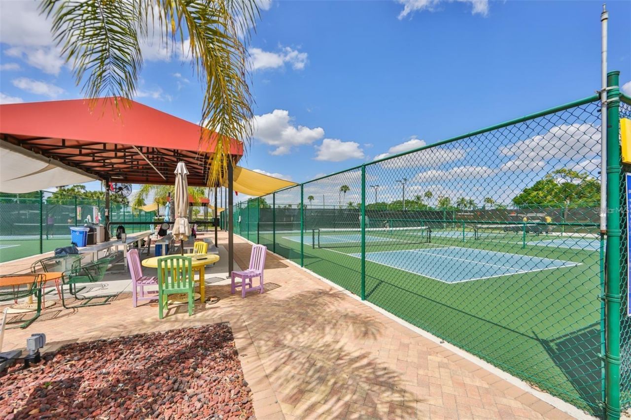 201 Kings Boulevard, Unit 5, Sun City Center, FL 33573 Photo