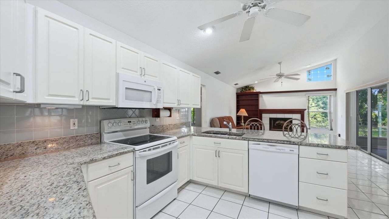 6157 55th Avenue Circle E, Bradenton, FL 34203 Photo