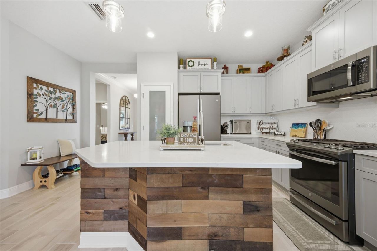 4709 Deep Creek Terrace, Parrish, FL 34219 Photo