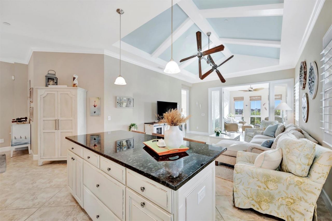 246 Sapphire Lake Drive, Unit 201, Bradenton, FL 34209 Photo