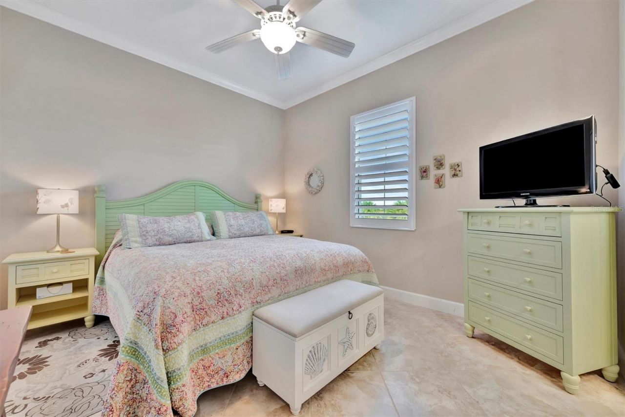 246 Sapphire Lake Drive, Unit 201, Bradenton, FL 34209 Photo