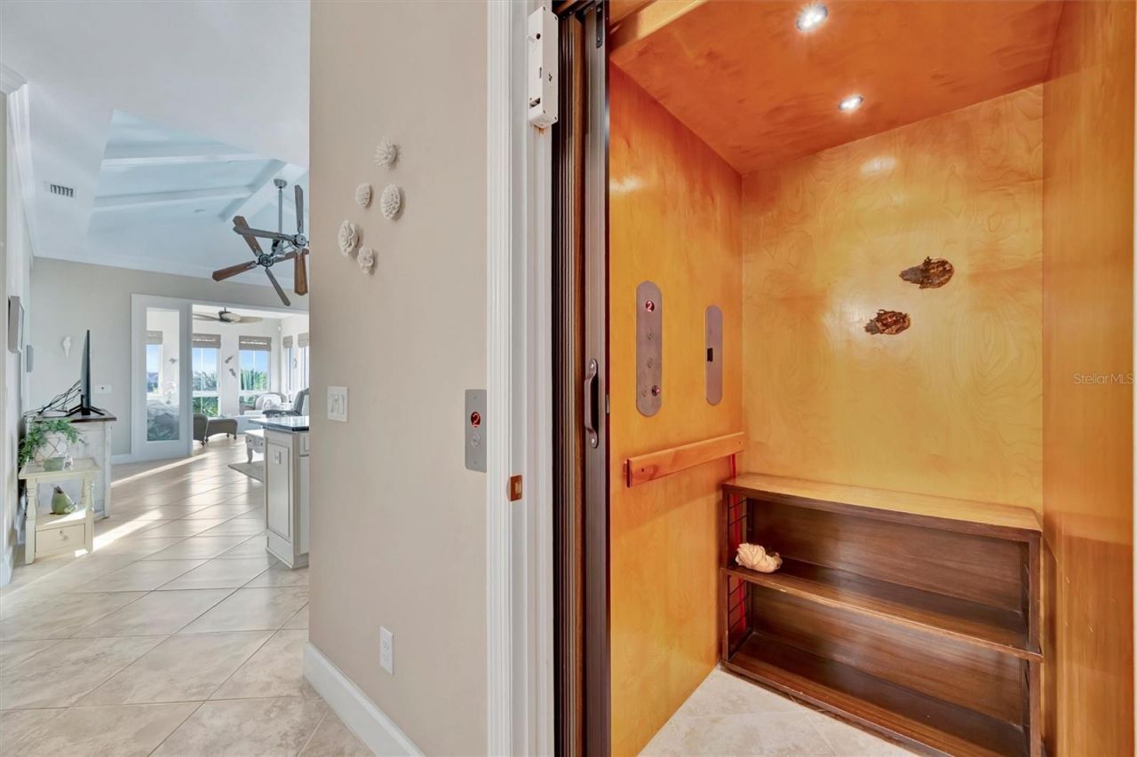 246 Sapphire Lake Drive, Unit 201, Bradenton, FL 34209 Photo