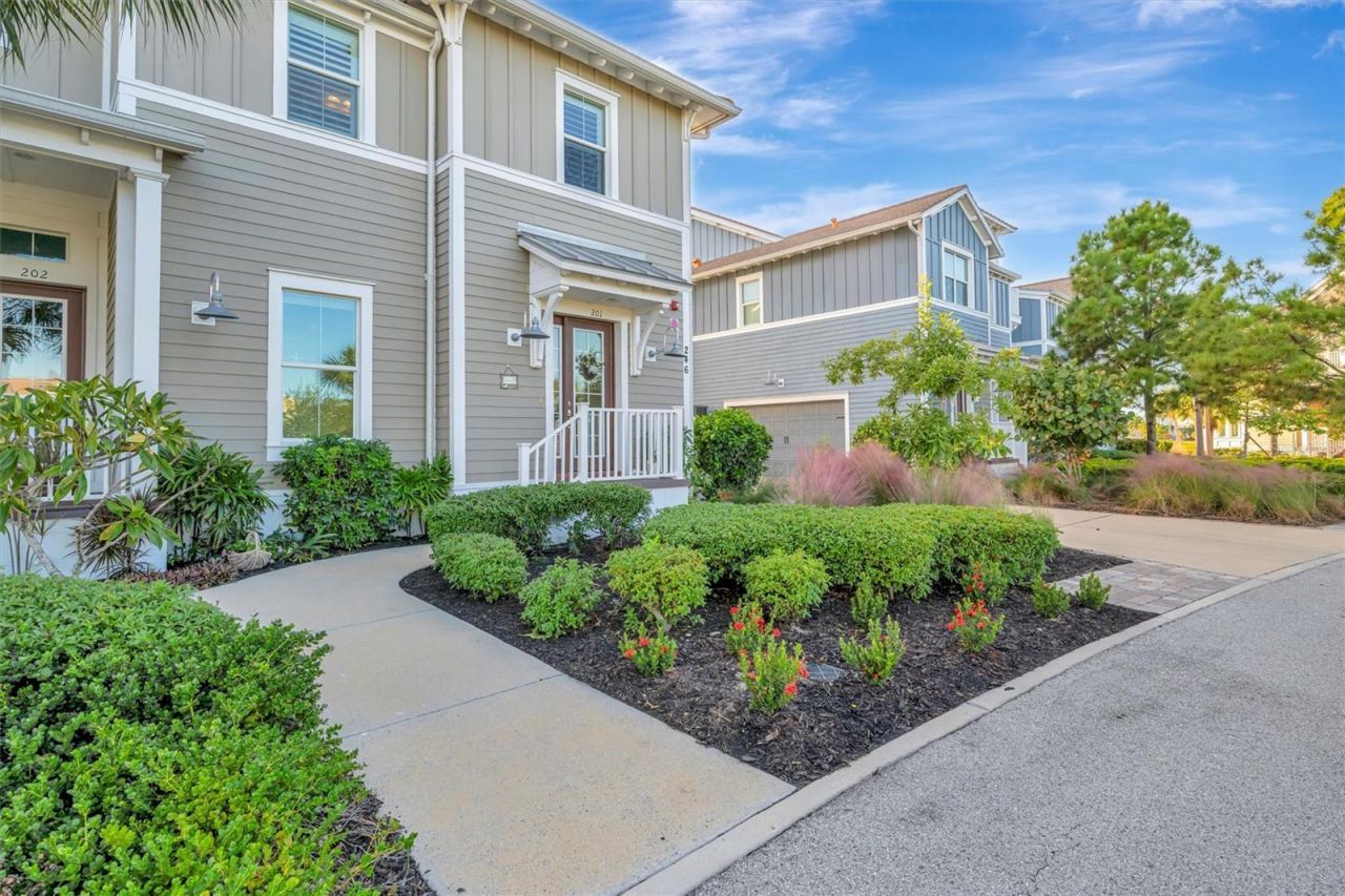 246 Sapphire Lake Drive, Unit 201, Bradenton, FL 34209 Photo