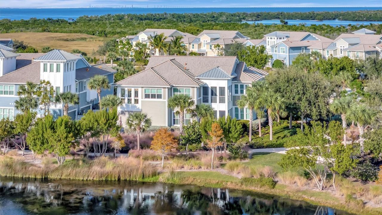 246 Sapphire Lake Drive, Unit 201, Bradenton, FL 34209 Photo