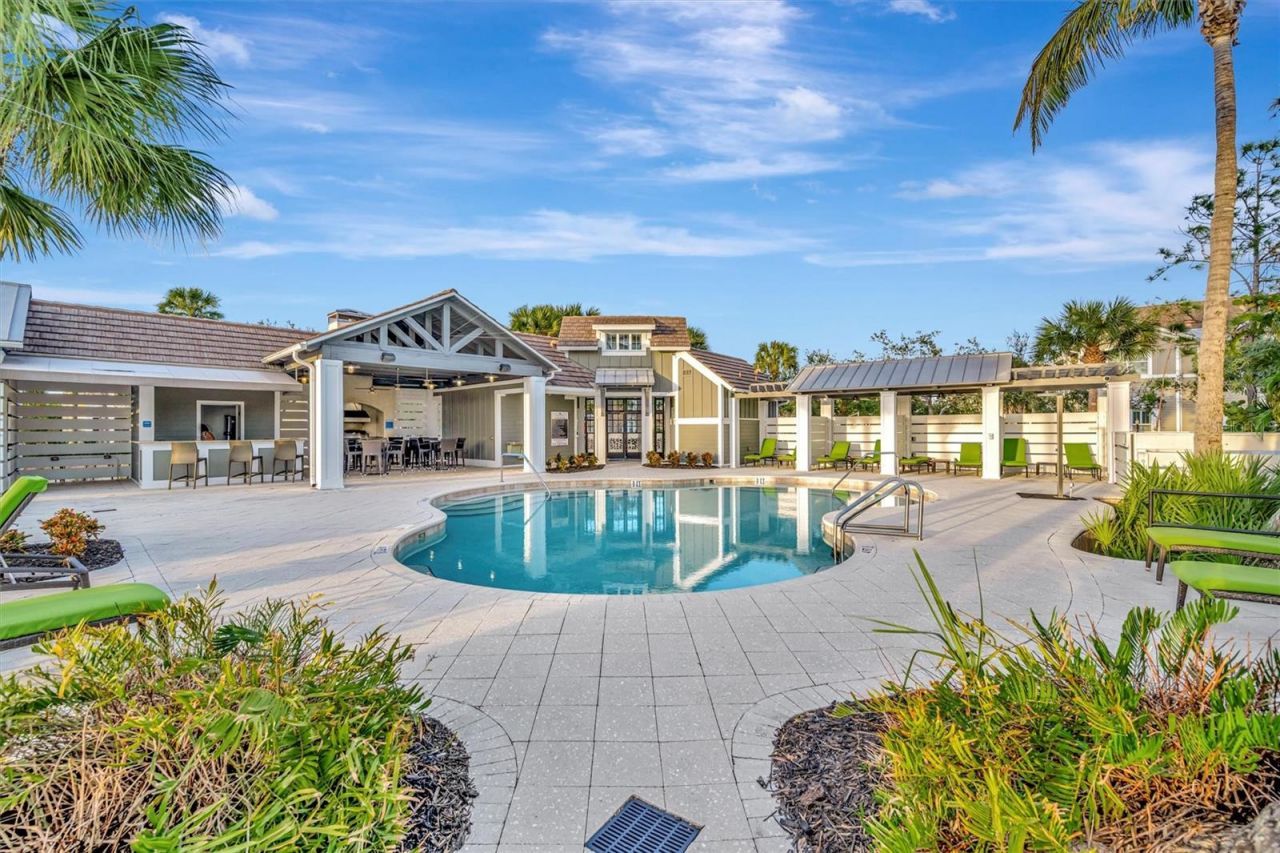 246 Sapphire Lake Drive, Unit 201, Bradenton, FL 34209 Photo