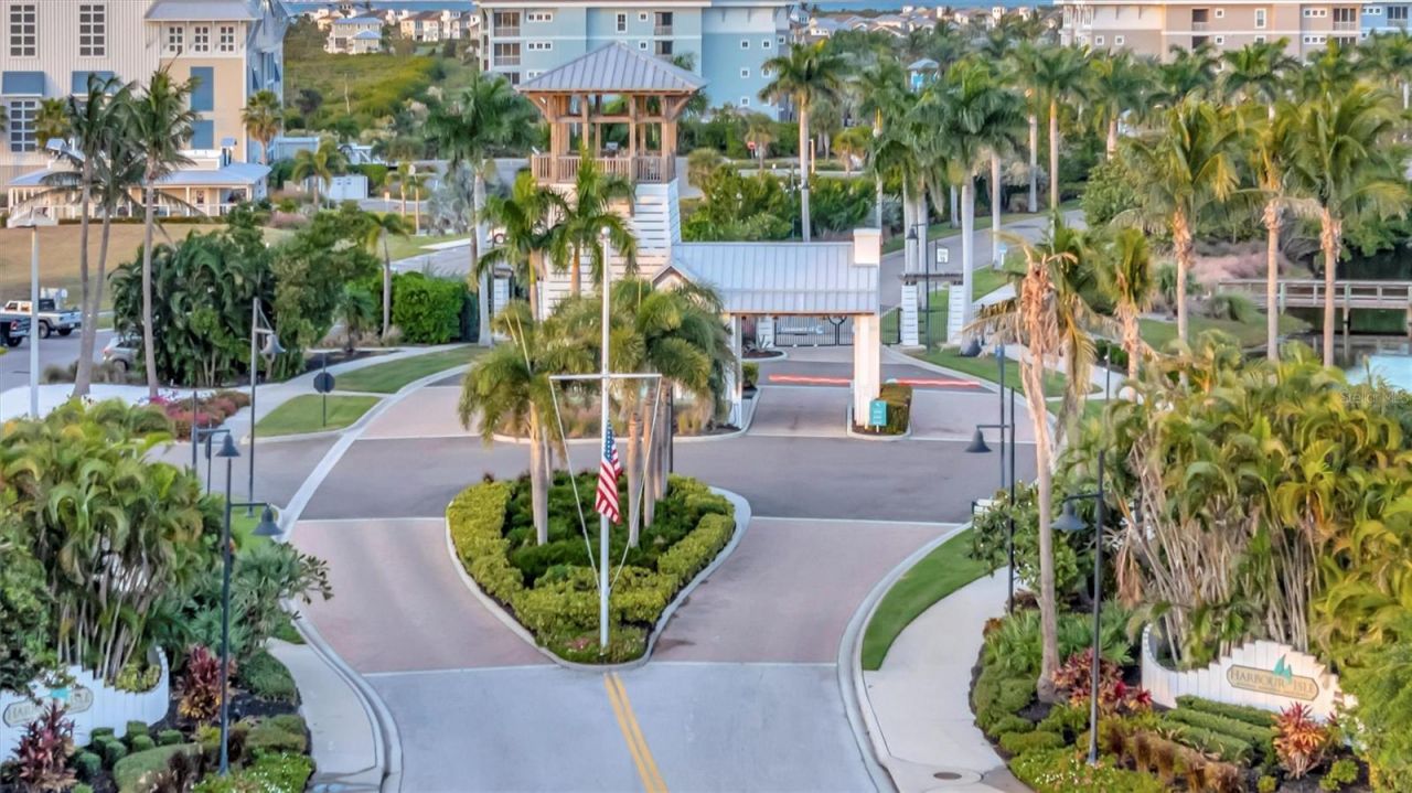 246 Sapphire Lake Drive, Unit 201, Bradenton, FL 34209 Photo
