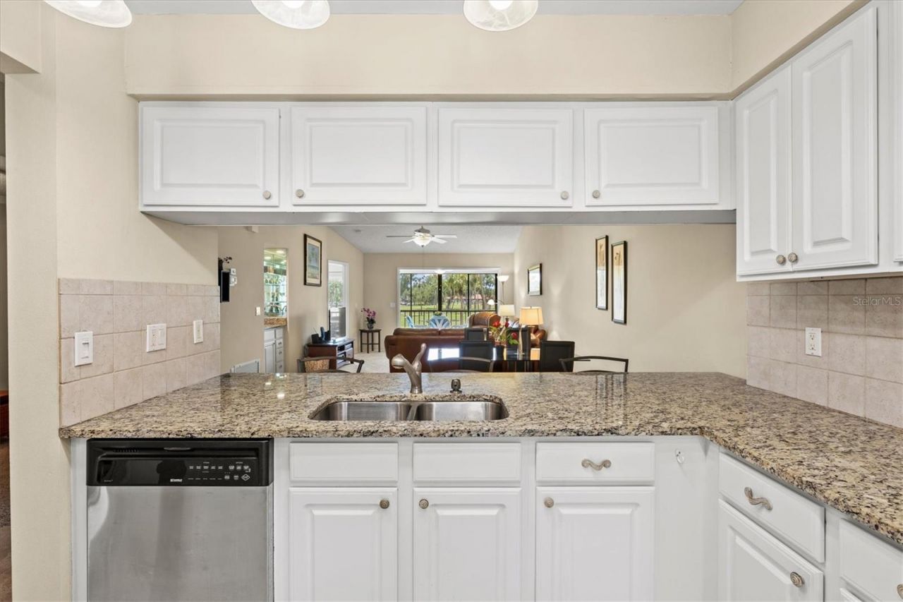 5713 Avista Drive, Unit 4112, Sarasota, FL 34243 Photo