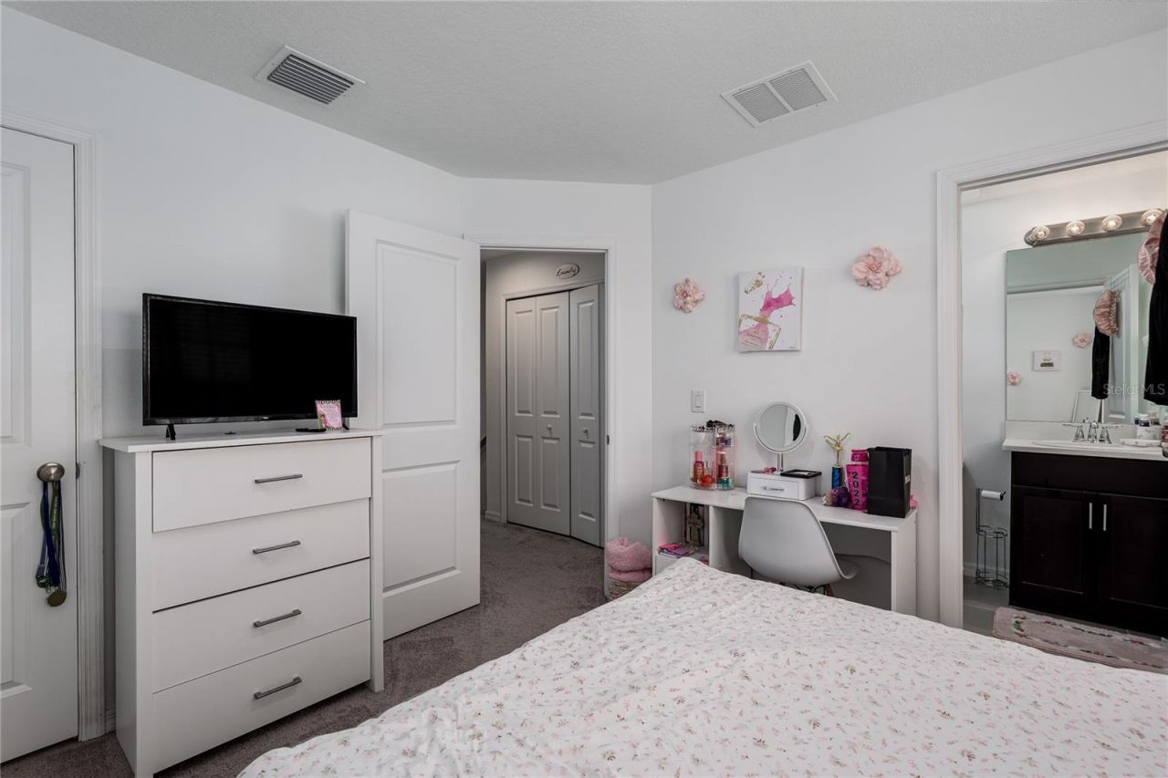 6126 Fairmont Lane, Palmetto, FL 34221 Photo