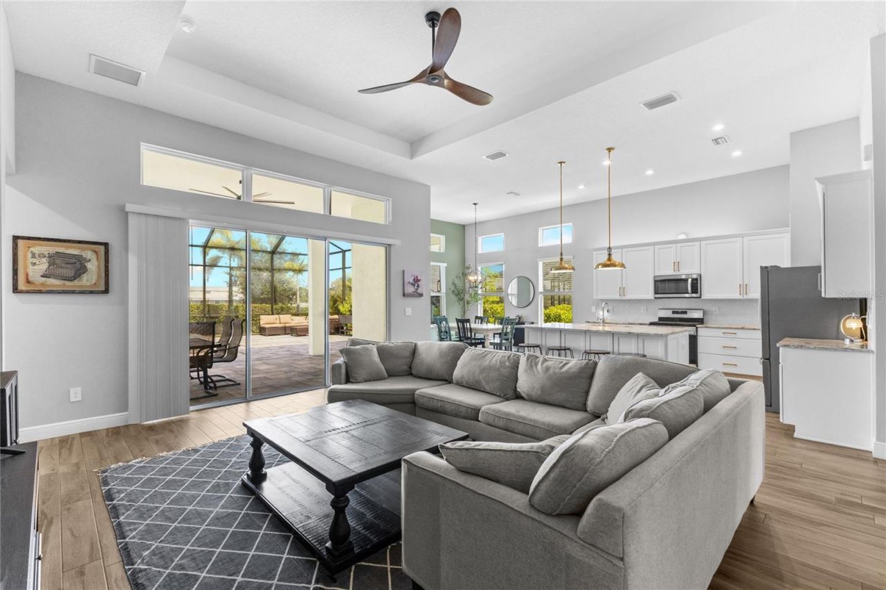 4645 Antrim Drive, Sarasota, FL 34240 Photo