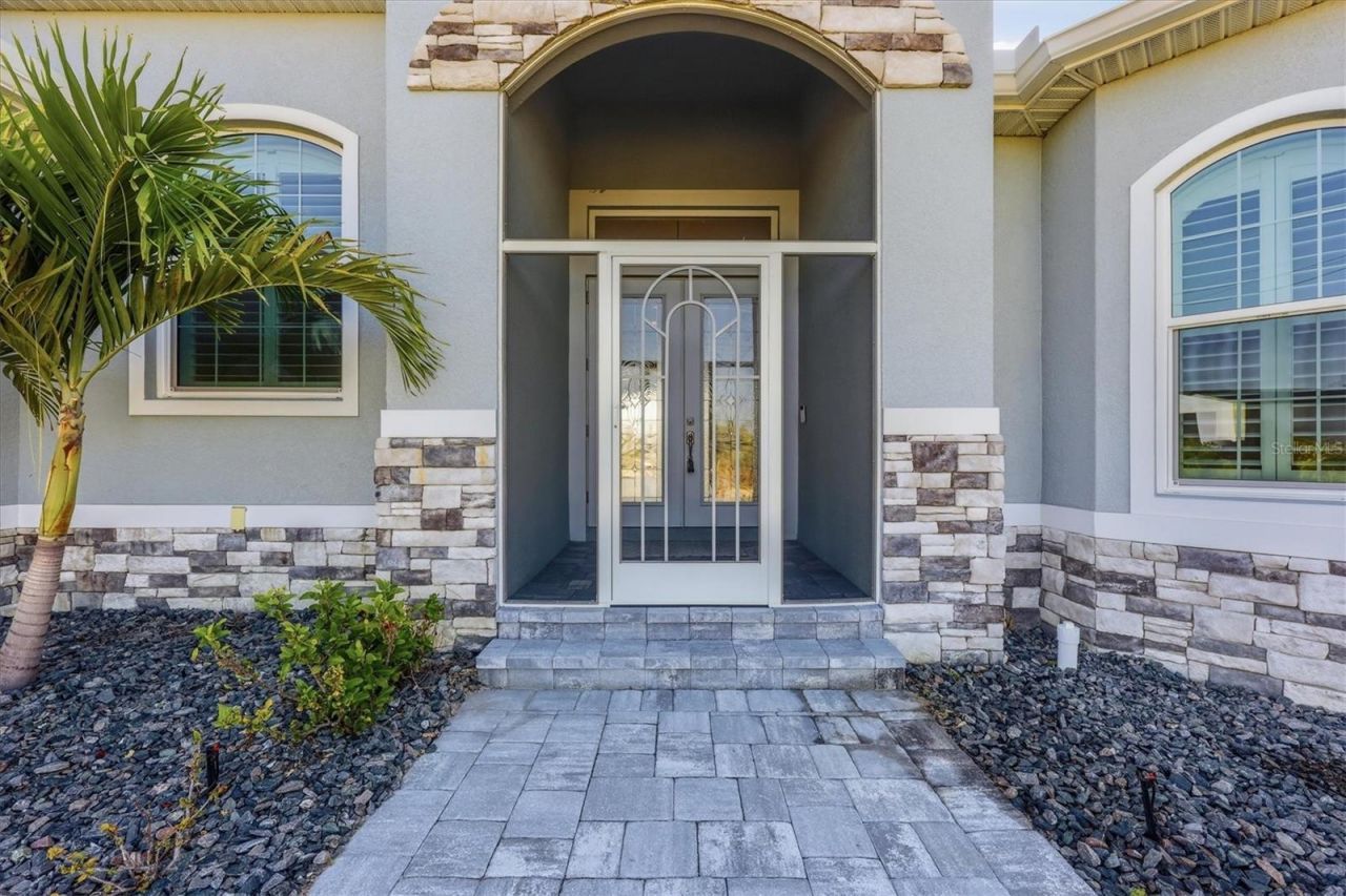 8314 Tracy Circle , Port Charlotte, FL 33981 Photo