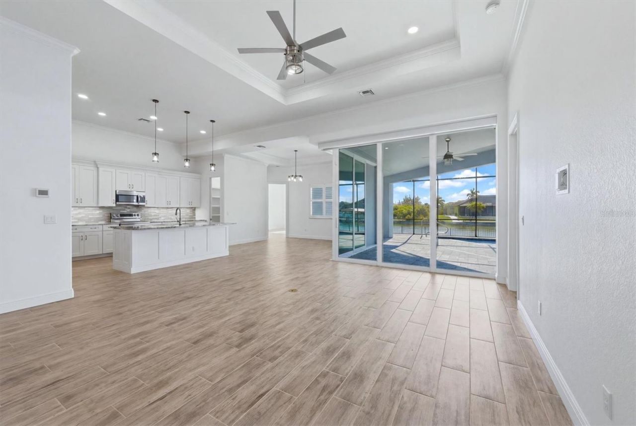 8314 Tracy Circle , Port Charlotte, FL 33981 Photo