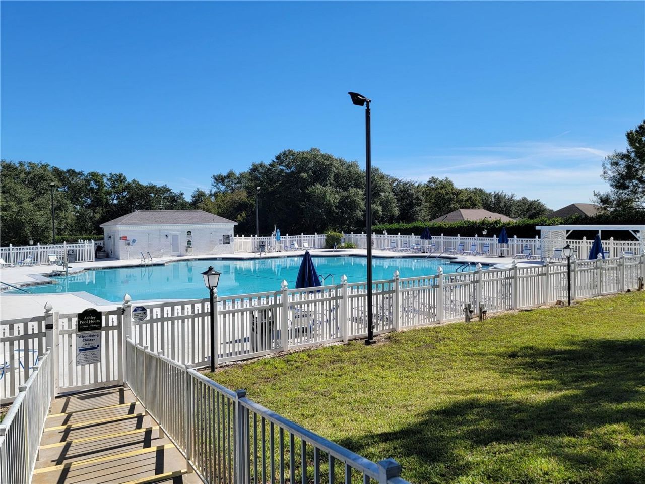 3600 Mount Hope Loop , Leesburg, FL 34748 Photo